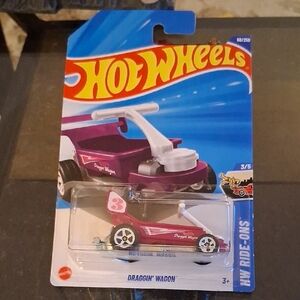 HOT WHEELS DRAGGIN WAGON